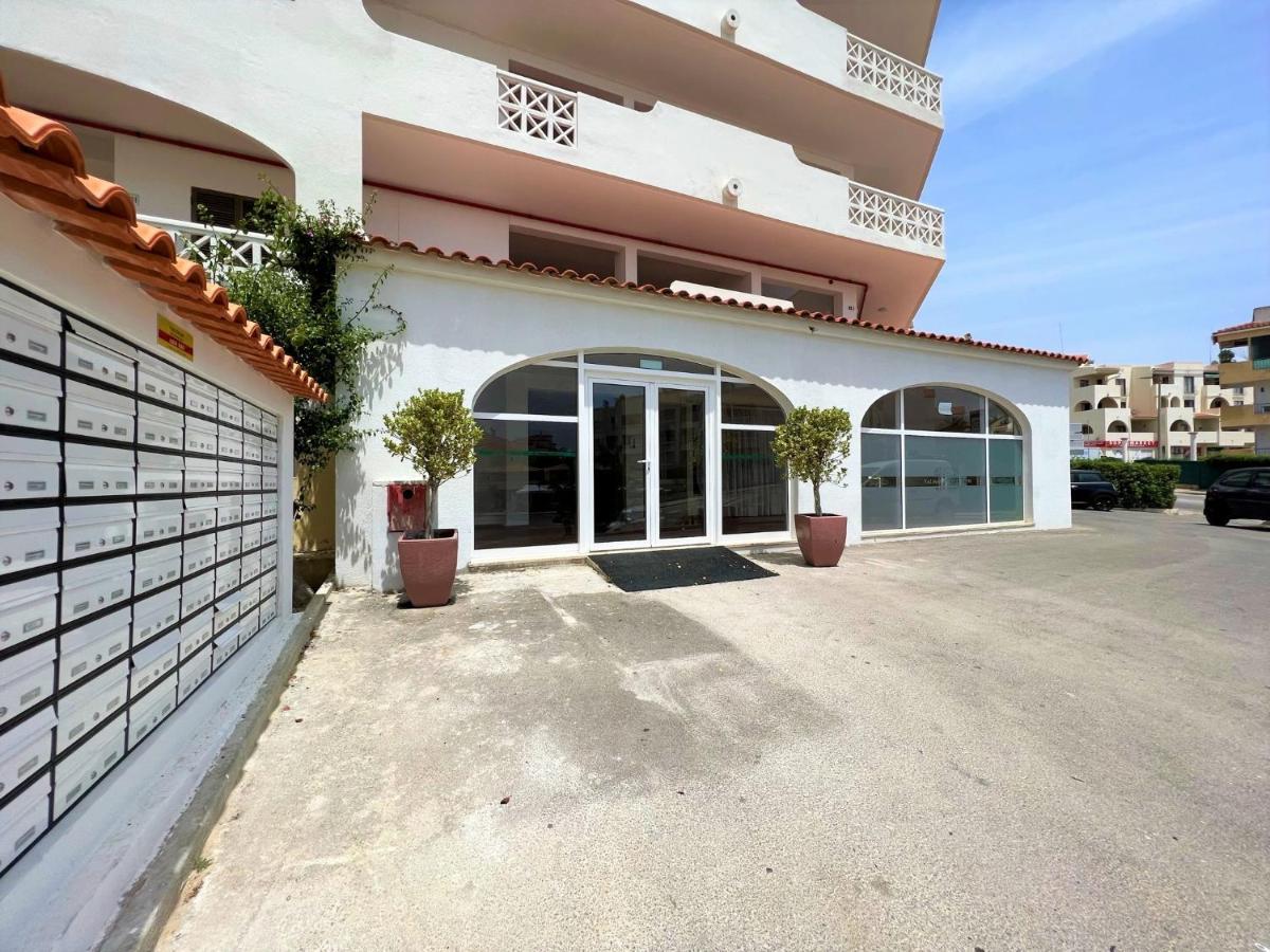 Albufeira Twins 1 With Pool By Homing Apartment ภายนอก รูปภาพ
